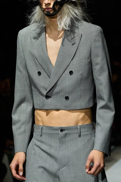 Look 29